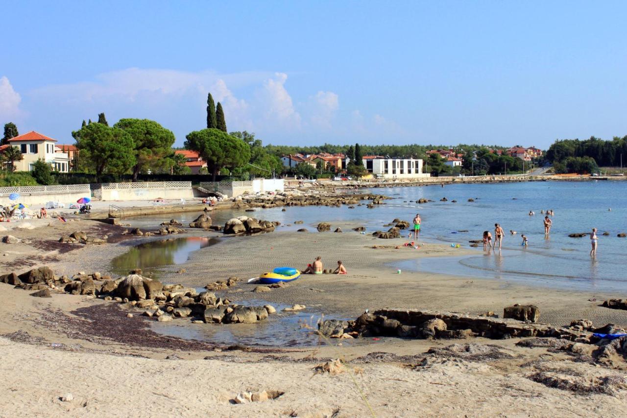 Apartments With A Parking Space Zambratija, Umag - 7059 Eksteriør bilde